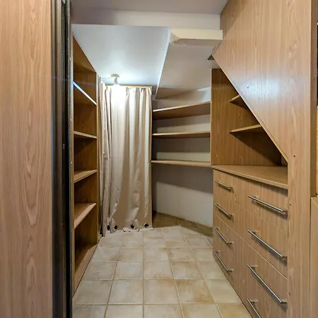 Apartman Podwale By Bookinghost *