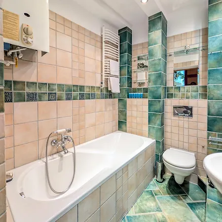 Apartman Podwale By Bookinghost *