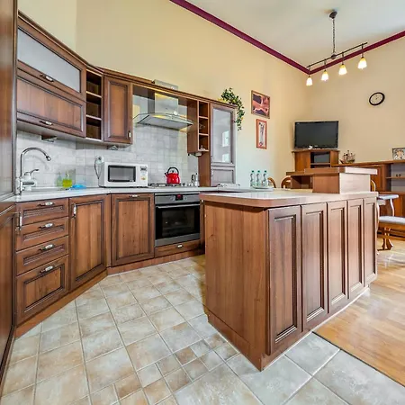 Podwale By Bookinghost דירה