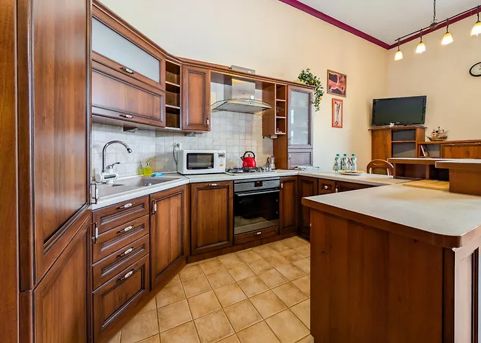 Podwale By Bookinghost * ורוצלב